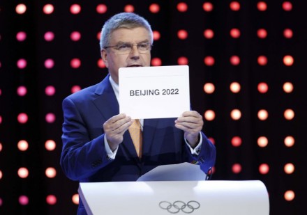 IOC boss Bach encourages China to bid for future Games