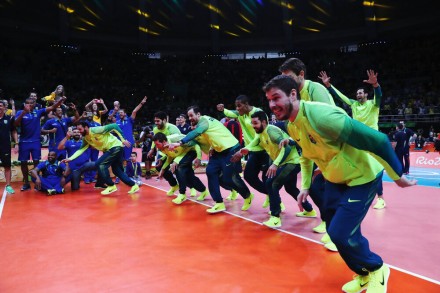 Brazil&#039;s volleyball players first to use Paris 2024 training centre