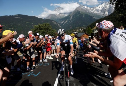 Vingegaard&#039;s team considering legal action against fan who caused Tour crash